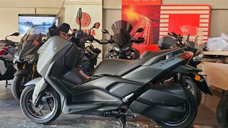 Yamaha XMAX 300 2026 XMAX300 CAMO EURO 5+-thumb-6
