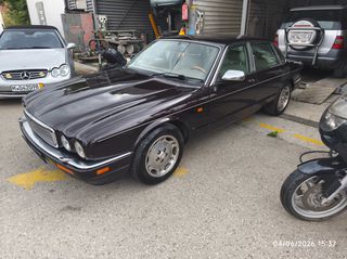 Jaguar Daimler 1995 DK 4.O L-thumb-1