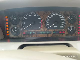 Jaguar Daimler 1995 DK 4.O L-thumb-13