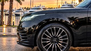 Land Rover Range Rover Velar 2018 R LINE DIESEL-thumb-12