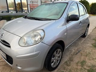 Nissan Micra 2011-thumb-2