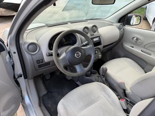 Nissan Micra 2011-thumb-3