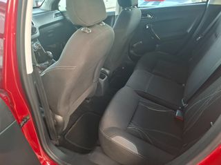 Peugeot 208 2016 FULL EXTRA αριστο!!! 131000χιλιομ-thumb-23
