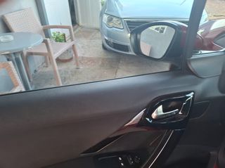 Peugeot 208 2016 FULL EXTRA αριστο!!! 131000χιλιομ-thumb-24