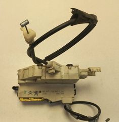 ΗΛΕΚ/ΤΙΚΗ ΚΛΕΙΔΑΡΙΑ ΣΥΝΟΔΗΓΟΥ CITROEN C4 (9647172680)