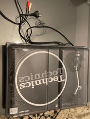 TECHNICS SL1210-MK2-LEGENDARY CLASSIC-thumb-4