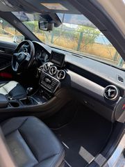 Mercedes-Benz A 180 2014-thumb-27