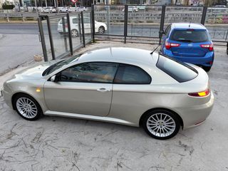 Alfa Romeo GT 2005 2,990 JTS 165 HP!-thumb-13