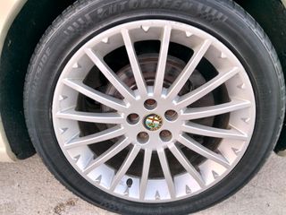 Alfa Romeo GT 2005 2,990 JTS 165 HP!-thumb-14