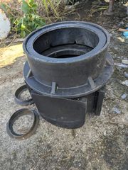 Φρεάτιο αποχέτευσης υπερβαρέως τύπου 50 x 50 x 55 υψος  για καπάκι Φ40.  ΔΕΝ ΠΕΡΙΛΑΜΒΑΝΟΝΤΑΙ ΤΑ ΜΕΤΑΦΟΡΙΚΑ Παρακαλώ ΜΟΝΟ ΜΗΝΥΜΑΤΑ - ΟΧΙ ΤΗΛΕΦΩΝΟ