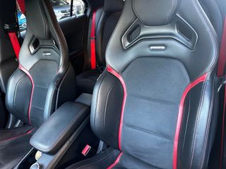 Mercedes-Benz A 45 AMG 2015 Performance-thumb-6