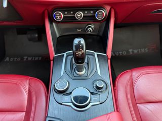 Alfa Romeo Stelvio 2018 2.2 DIESEL SUPER Q4 AT8-thumb-30