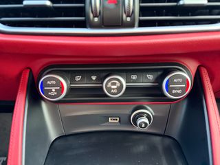 Alfa Romeo Stelvio 2018 2.2 DIESEL SUPER Q4 AT8-thumb-31