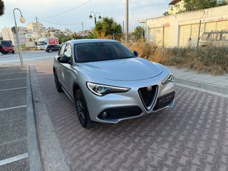 Alfa Romeo Stelvio 2018 2.2 DIESEL SUPER Q4 AT8-thumb-5