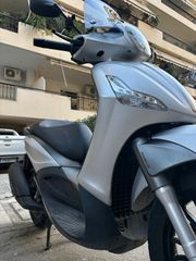 Piaggio Beverly 300 2018 iS-thumb-4