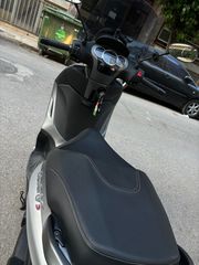 Piaggio Beverly 300 2018 iS-thumb-6