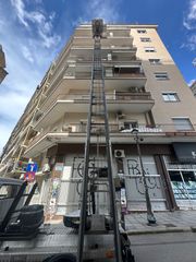 Ανελκυστήρες Μετακομίσεων Paus 2001 Paus 25 μέτρα