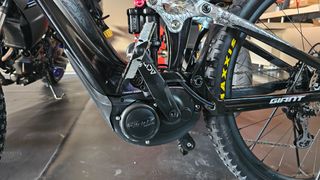 Downhill - Enduro - Trail Giant 2023 TRANCE E     ELECTRIC E BIKE-thumb-7