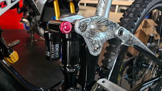 Downhill - Enduro - Trail Giant 2023 TRANCE E     ELECTRIC E BIKE-thumb-9