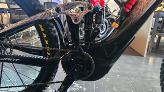 Downhill - Enduro - Trail Giant 2023 TRANCE E     ELECTRIC E BIKE-thumb-48