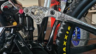 Downhill - Enduro - Trail Giant 2023 TRANCE E     ELECTRIC E BIKE-thumb-13
