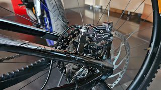 Downhill - Enduro - Trail Giant 2023 TRANCE E     ELECTRIC E BIKE-thumb-23