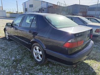 Saab 9-5 2001 9-5 Saab-thumb-1
