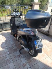 Piaggio Beverly 300i 2014-thumb-8
