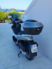Piaggio Beverly 300i 2014-thumb-3