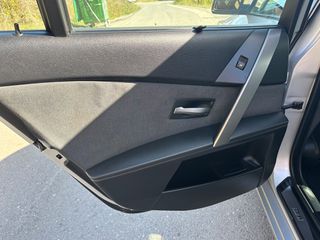 Bmw 520 2004 E60 M’’ PACKET 171HP-AUTO 6 SPEED-SUNROOF-CLIMA-FULL EXTRA-thumb-47