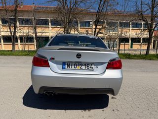 Bmw 520 2004 E60 M’’ PACKET 171HP-AUTO 6 SPEED-SUNROOF-CLIMA-FULL EXTRA-thumb-4