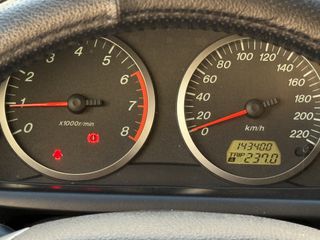 Mazda 2 2004-thumb-4