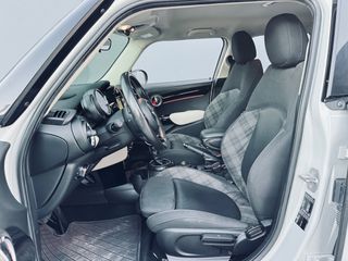 Mini Cooper D 2016 WORKS-thumb-12