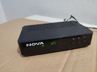 Nova δορυφορικός δέκτης