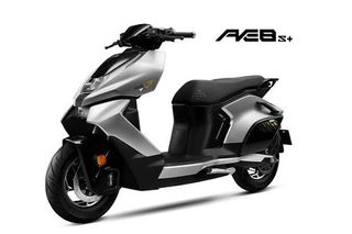 CFmoto 2025 ZEEHO AE8+ STARSHIP/ECLIPSE SILVER-thumb-2