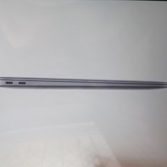 Macbook ολοκαίνουργιο από δώρο,χρώμα γκρι