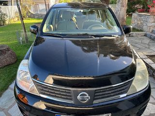 Nissan Tiida 2008 hatchback