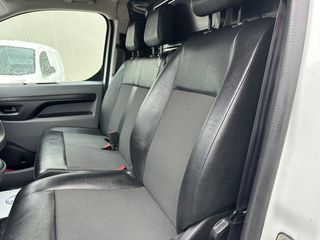 Opel Vivaro 2022 L1H1-thumb-15