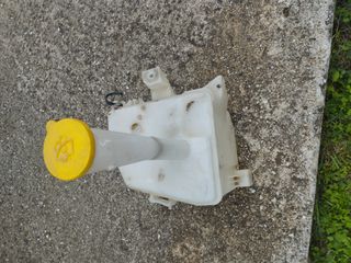 Δοχείου νερού υαλοκαθαριστήρων N16