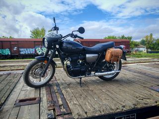 Kawasaki W 800 2019 STREET-thumb-8