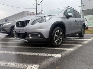 Peugeot 2008 2017 1.2 PureTech Allure/AUTOMATIK/PANORAMA-thumb-14