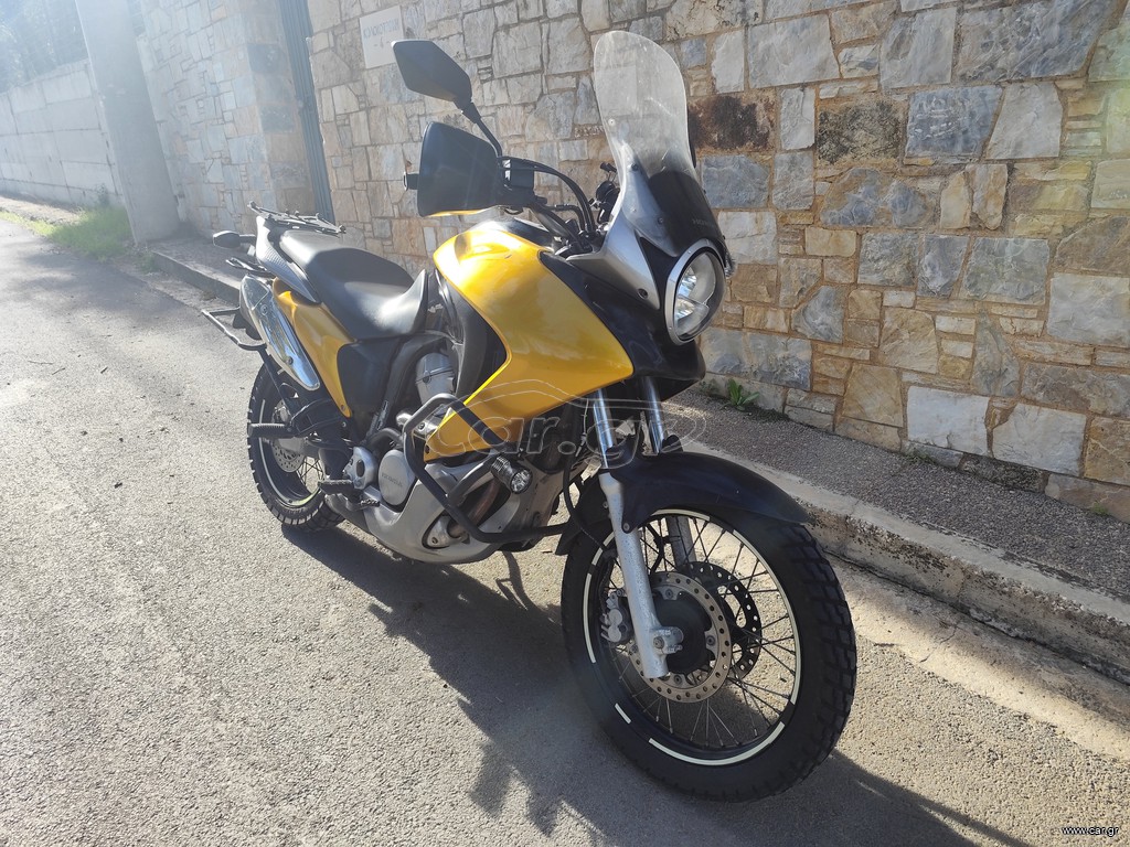 Honda Transalp 700 2009