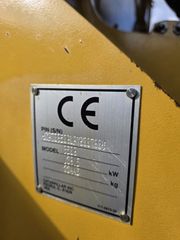 Εκσκαφέας-Φορτωτής CAT 2012 950 Κ-thumb-15