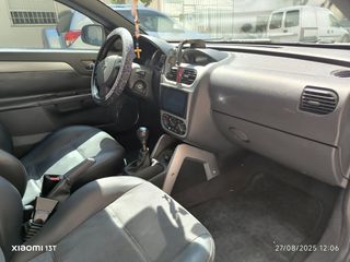 Opel Tigra 2005