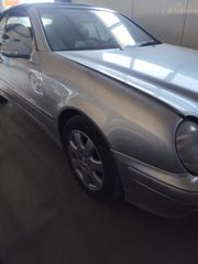 Mercedes-Benz CLK 200 2003-thumb-2