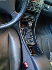 Mercedes-Benz CLK 200 2003-thumb-9