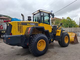 Φορτωτής Με Λάστιχα Komatsu 2014 WA320-6-thumb-2