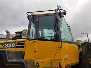 Φορτωτής Με Λάστιχα Komatsu 2014 WA320-6-thumb-9