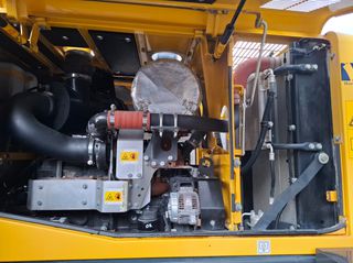 Φορτωτής Με Λάστιχα Komatsu 2014 WA320-6-thumb-12