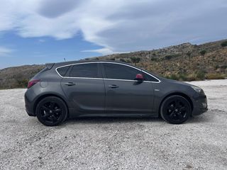 Opel Astra 2010 J TURBO